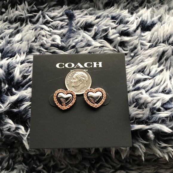 Coach heart stud earrings - Picture 5 of 6